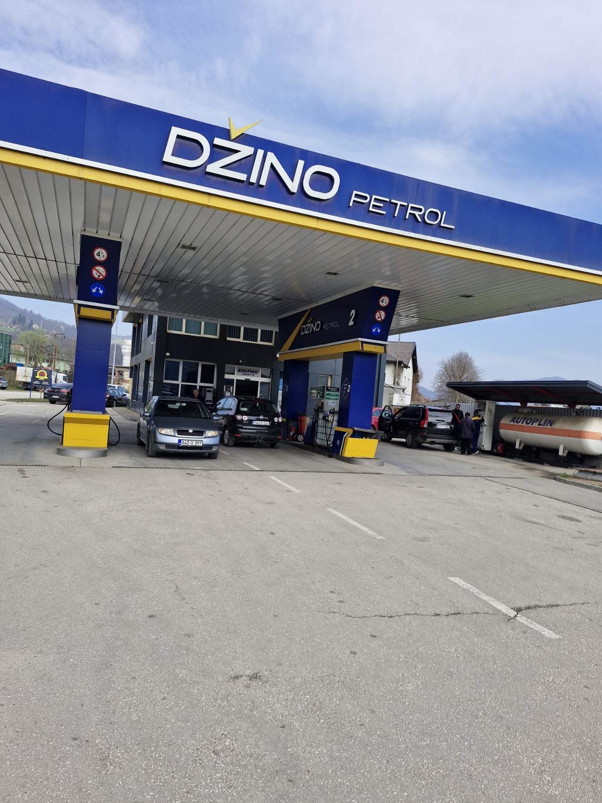 Džino Petrol shop